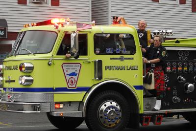 Putnam Lake Fire Dept. 60th Anniversary Parade 2006 pictures copyright by SmileNY